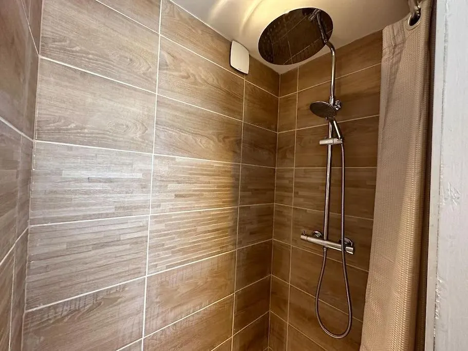Appartement Moderne Avec Jardin Et Parking Vannes France