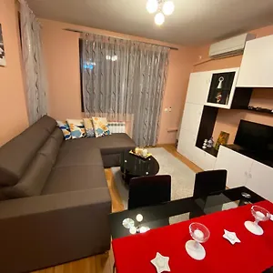 Mia's Apartment, Stylish One Bedroom , Sofia Bulgarie
